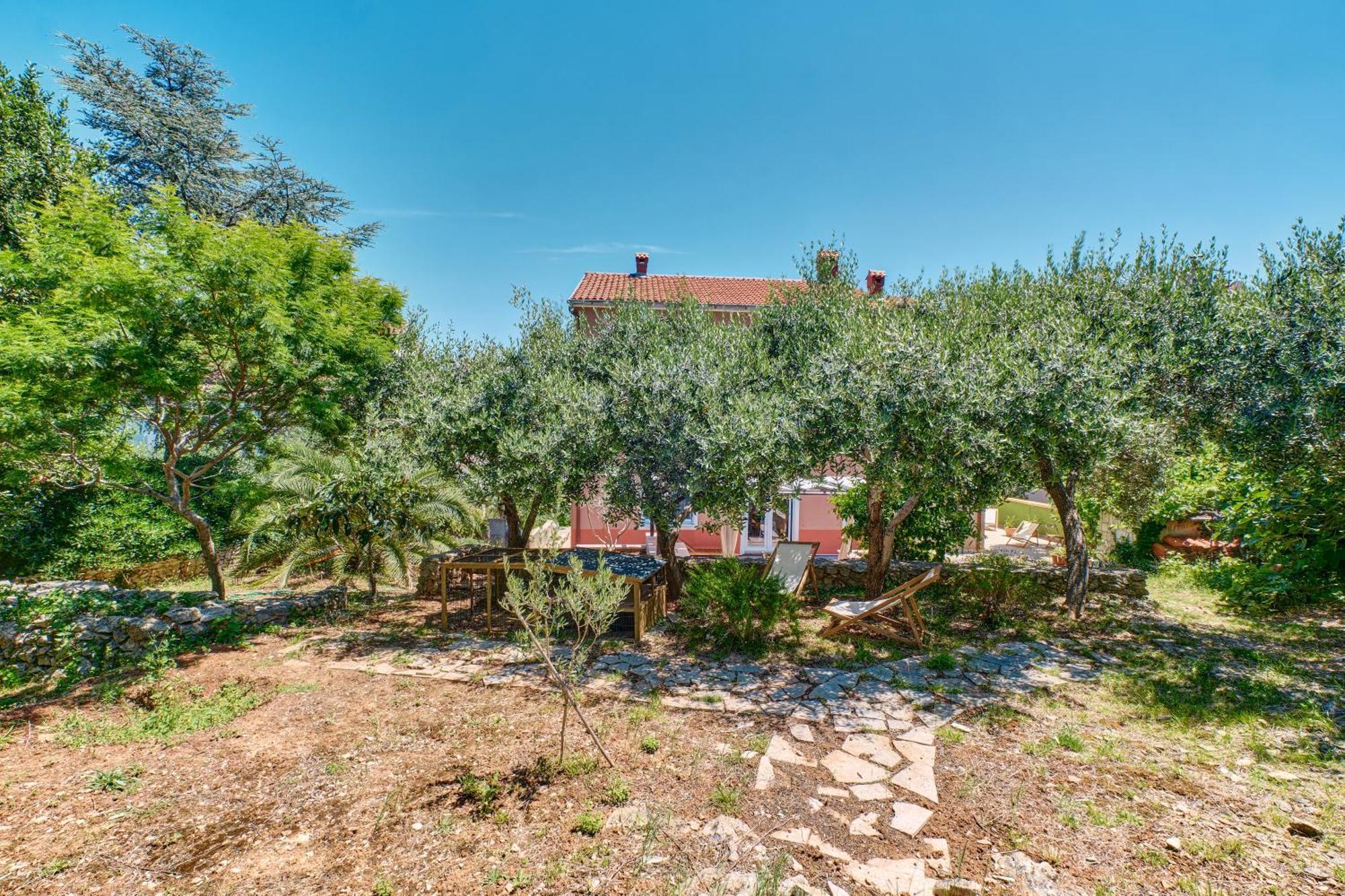Providenca Accommodation Mali Losinj Exterior photo